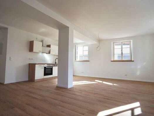 Haus zur Miete 1.490 € 3 Zimmer 109 m² frei ab 01.04.2026 Kornburger Hauptstraße 19 Kornburg Nürnberg 90