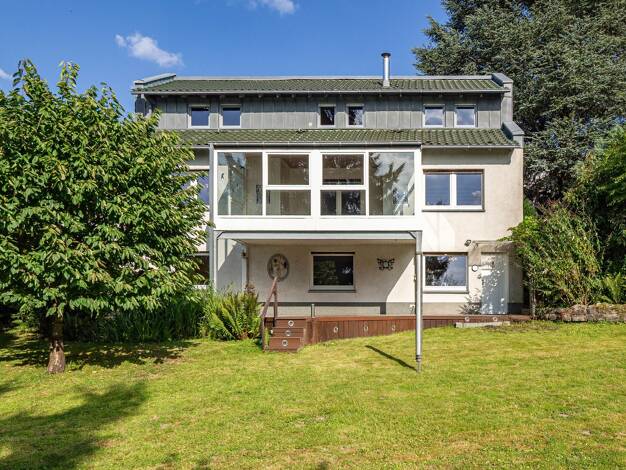 Einfamilienhaus zum Kauf 396.000 € 7 Zimmer 199 m² 1.259 m² Grundstück Neheim-Hüsten Arnsberg / Hüsten 59759