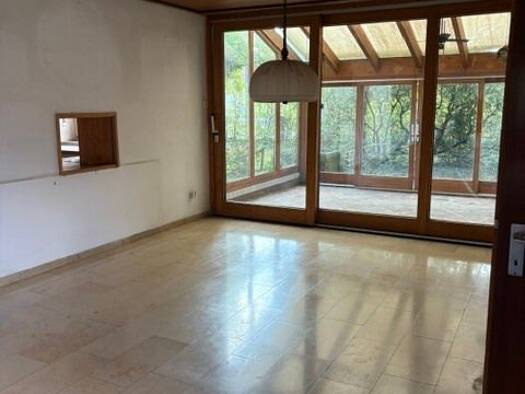 Einfamilienhaus zum Kauf 780.000 € 13 Zimmer 300 m² 1.633 m² Grundstück Winhöring Winhöring 84543