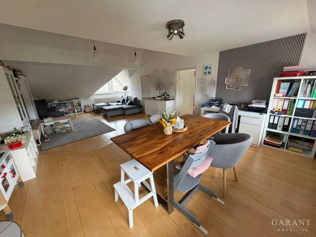 Wohnung zum Kauf 350.000 € 4,5 Zimmer 107 m² 2. Geschoss Sinsheim Sinsheim 74889