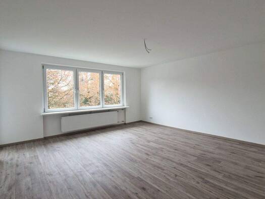 Wohnung zur Miete 659 € 4 Zimmer 91,5 m² 1. Geschoss Breite Straße 30A Woltwiesche Lengede 38268