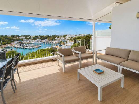 Wohnung zur Miete 2.000 € 4 Zimmer 85 m² 2. Geschoss Cala 07660