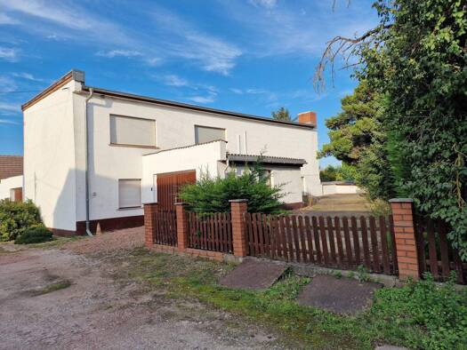 Einfamilienhaus zum Kauf 114.000 € 4 Zimmer 142 m² 2.560 m² Grundstück Zabitz Osternienburger Land 06386