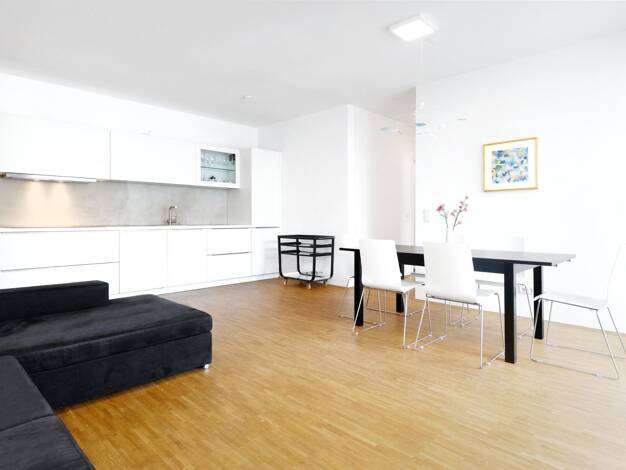 Wohnung zur Miete Wohnen auf Zeit 2.350 € 3 Zimmer 86 m² frei ab 01.08.2026 Mitte Berlin 10179