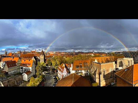 Penthouse zur Miete 1.750 € 2,5 Zimmer 106 m² Geschoss 5/6 frei ab 01.04.2026 Lorenz Nürnberg 90403
