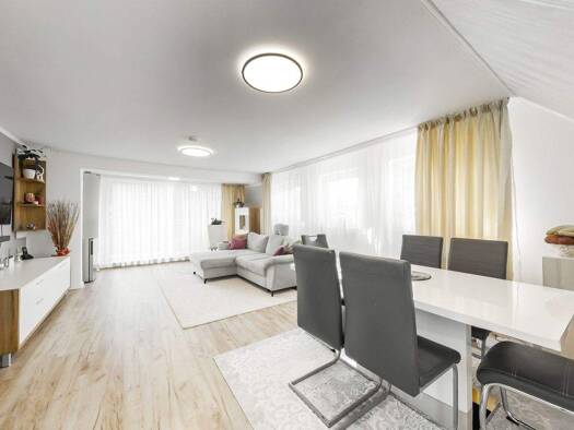 Wohnung zum Kauf 180.000 € 3 Zimmer 73 m² Ansbach 91522