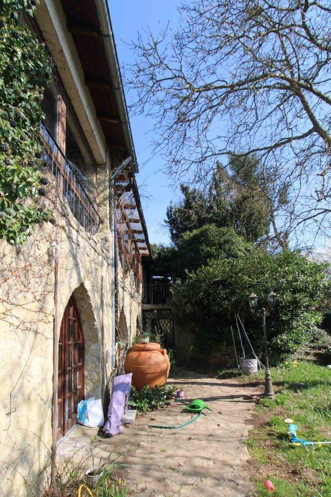 Immobilie in Kirkel - NR. 1789: Dreifamilienhaus in sehr schöner Wohnlage von Kirkel-Altstadt, deutlicher Modernisierungsbedarf vorhanden - Bild 3