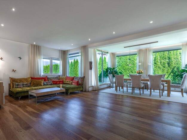 Villa zum Kauf 2.500.000 € 5 Zimmer 250 m² 715 m² Grundstück frei ab sofort Schwendt 6385
