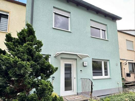 Reihenmittelhaus zur Miete 975 € 5 Zimmer 100 m² 141 m² Grundstück frei ab sofort Oeslau Rödental 96472