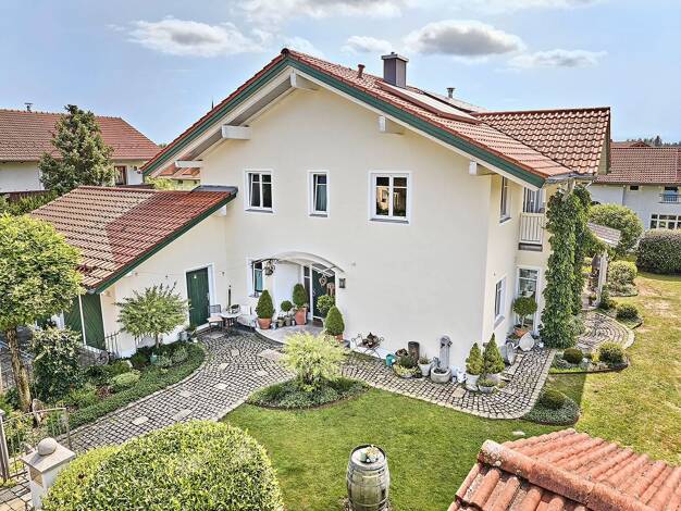 Einfamilienhaus zum Kauf 1.250.000 € 6,5 Zimmer 222 m² 781 m² Grundstück Pittenhart Pittenhart 83132