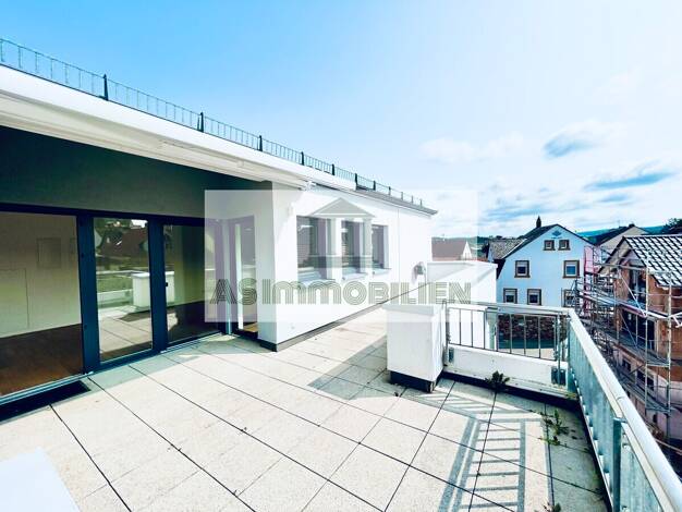 Penthouse zur Miete 1.650 € 2 Zimmer 115 m² 4. Geschoss frei ab sofort Taunusstein / Bleidenstadt 65232