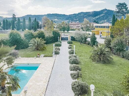 Haus zum Kauf 1.150.000 € 490 m² Camaiore 55041