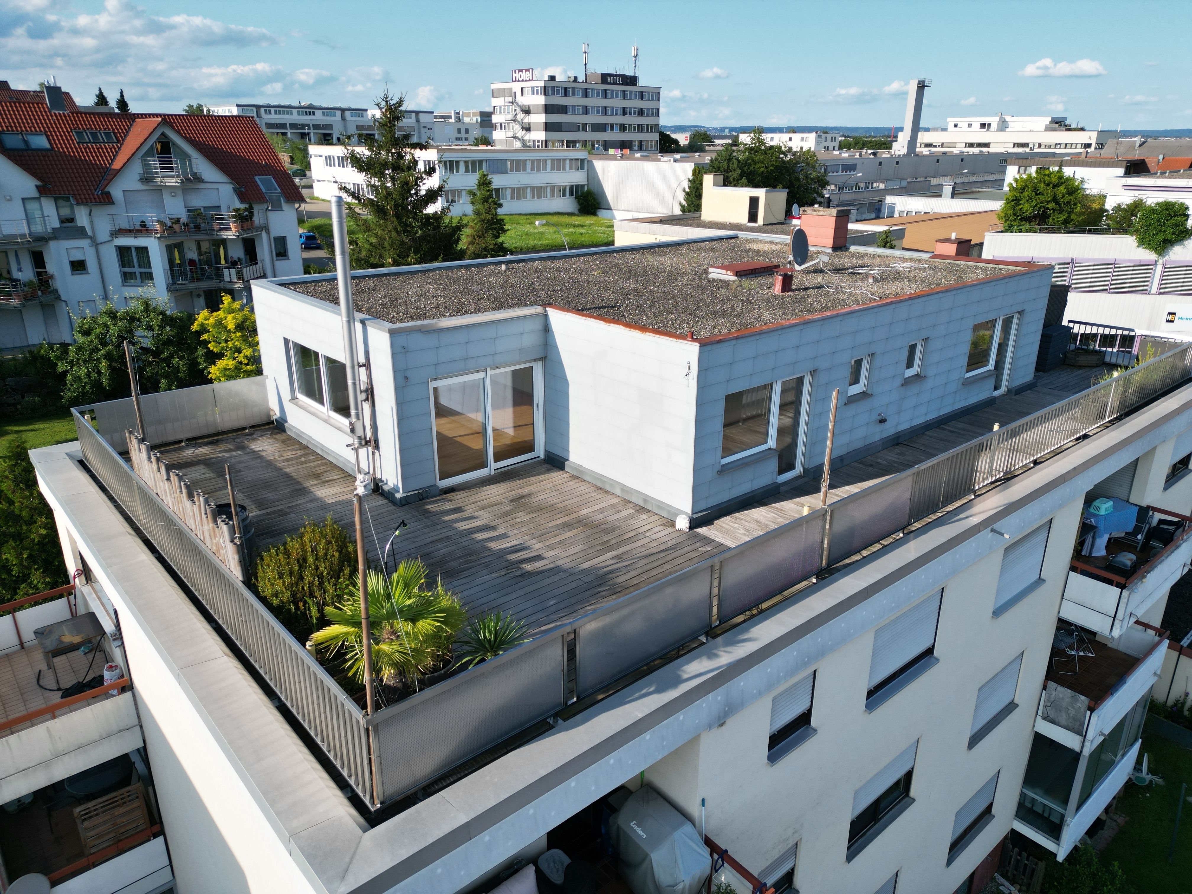 Penthouse zum Kauf 575.000 € 4 Zimmer 153,6 m²<br/>Wohnfläche 3.<br/>Geschoss ab sofort<br/>Verfügbarkeit Sielmingen Filderstadt 70794