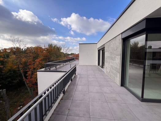 Penthouse zum Kauf - Erstbezug provisionsfrei 1.724.500 € 4 Zimmer 247 m² 1. Geschoss frei ab sofort Leutzsch Leipzig 04179