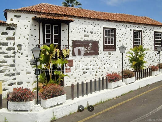 Einfamilienhaus zum Kauf provisionsfrei 2.000.000 € 5 Zimmer 248 m² 4.262 m² Grundstück Puerto de la Cruz 38400