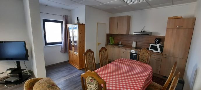 Wohnung zur Miete 350 € 1 Zimmer 38 m²<br/>Wohnfläche EG<br/>Geschoss 01.04.2025<br/>Verfügbarkeit Regensburger Str. 42 A Nabburg Nabburg 92507