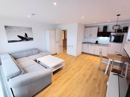 Studio zur Miete 350 € 1 Zimmer 30 m² frei ab 01.08.2026 Neue Straße 31 Saal 18317