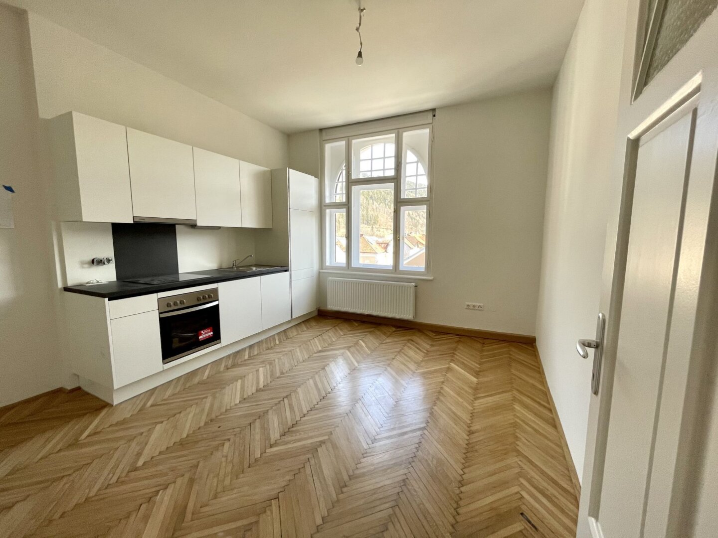 Wohnung zur Miete 463 € 2 Zimmer 47 m²<br/>Wohnfläche 2.<br/>Geschoss ab sofort<br/>Verfügbarkeit Wiener Straße Mürzzuschlag 8680