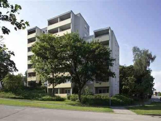 Wohnung zur Miete 844 € 4 Zimmer 90,8 m² 5. Geschoss frei ab 04.04.2026 Uhlandstr. 2 Bad Schussenried 88427