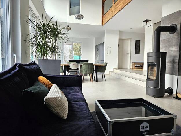 Einfamilienhaus zum Kauf provisionsfrei 849.000 € 4 Zimmer 137,7 m² 550 m² Grundstück Kappel Niedereschach 78078