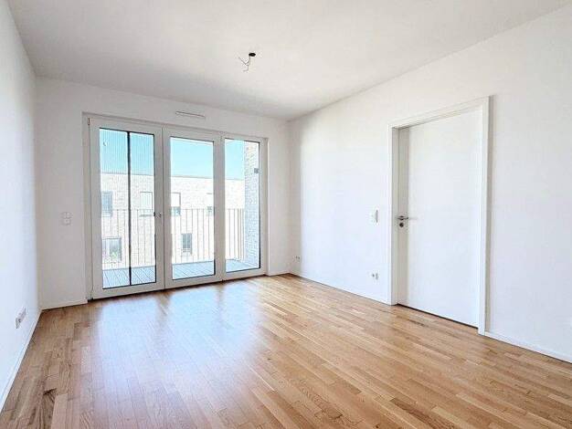 Wohnung zur Miete 1.031 € 2 Zimmer 62,2 m² 4. Geschoss frei ab 13.03.2026 Rheinallee 68 Mombach Mainz 55120