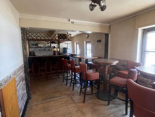 Bar/Café zum Kauf 370.000 € 55 m² Gastrofläche Bahnstraße 10 Steinbach 61449