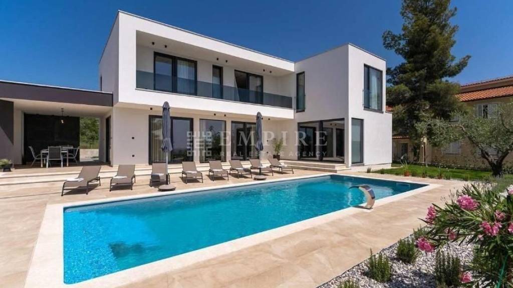 Haus zum Kauf 1.250.000 € 7 Zimmer 296 m² Porec Luka