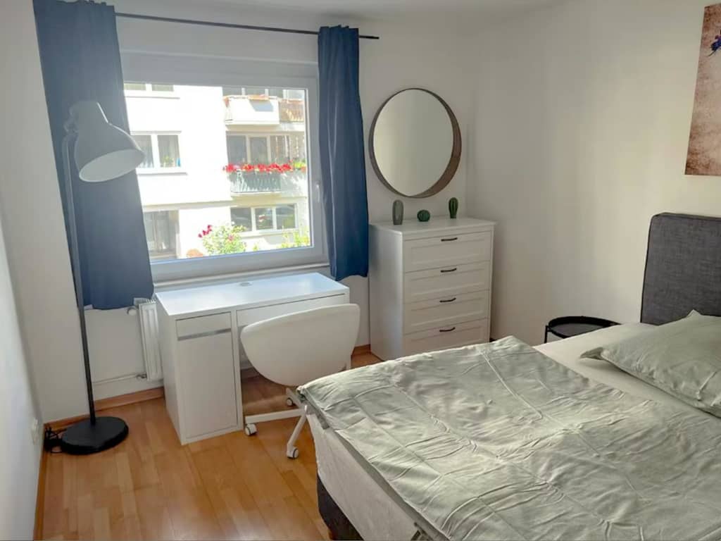 Wohnung zur Miete Wohnen auf Zeit 899 € 1 Zimmer 20 m²<br/>Wohnfläche ab sofort<br/>Verfügbarkeit Parkstraße Westend - Nord Frankfurt am Main 60322