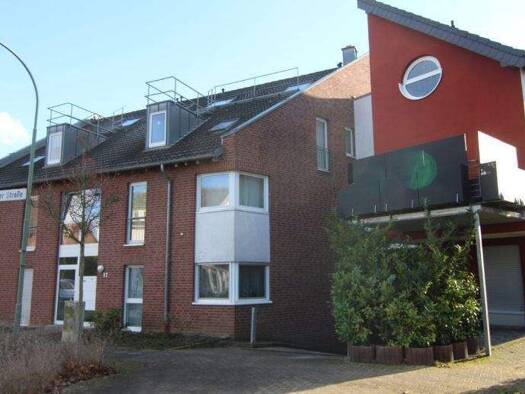 Maisonette zur Miete 957 € 3 Zimmer 80 m² 1. Geschoss frei ab 01.12.2026 Uedesheimer Straße 17 a Norf Neuss 41469