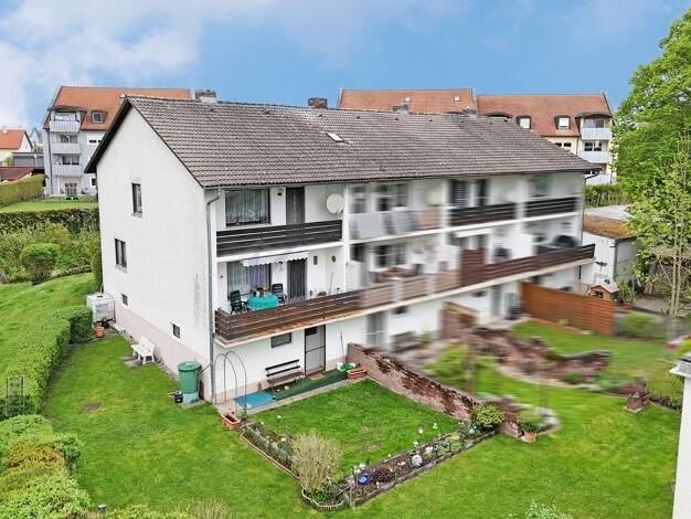 Reihenendhaus zum Kauf 240.000 € 4 Zimmer 104 m² 389 m² Grundstück Osterhofen Osterhofen 94486