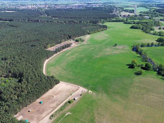 Land-/Forstwirtschaft zum Kauf 5.500.000 € 626.400 m² Grundstück Krzyz 64-761