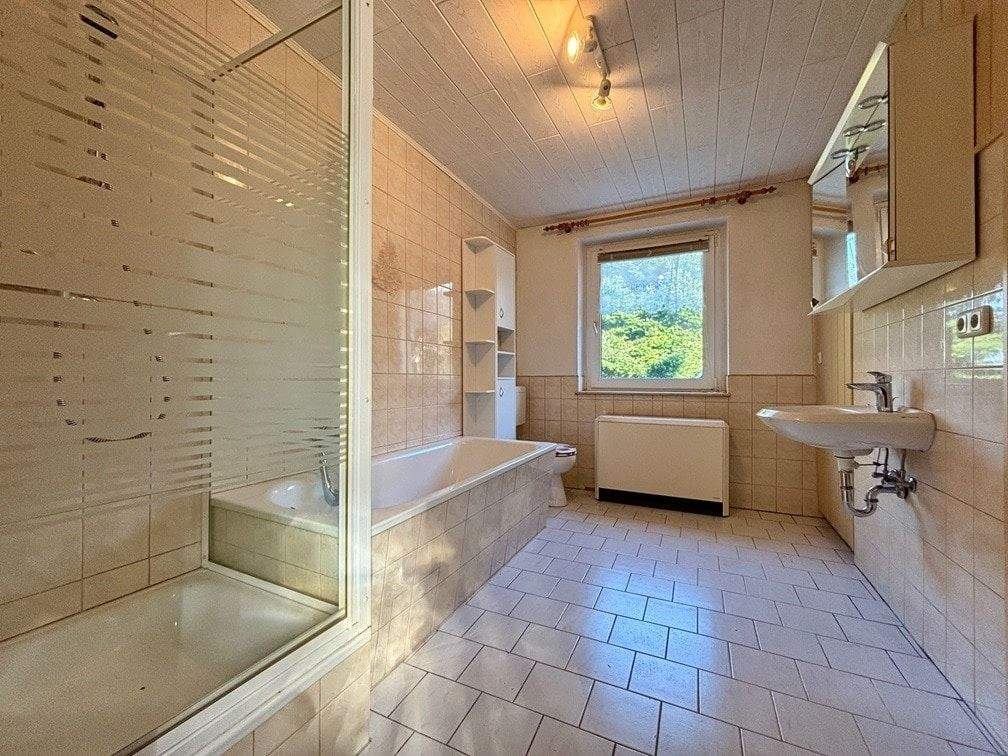 Einfamilienhaus zum Kauf - Ansicht 2