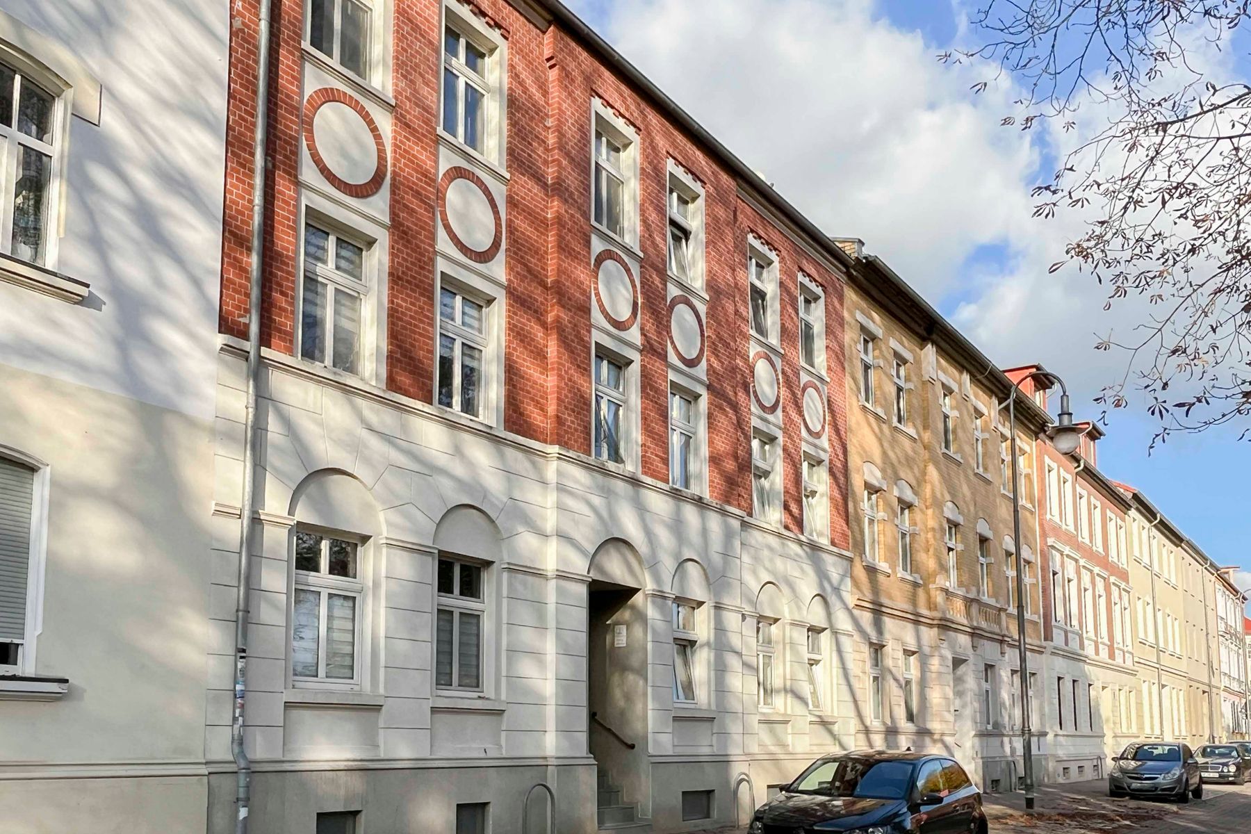 Wohnung zum Kauf 89.000 € 4 Zimmer 84,2 m²<br/>Wohnfläche 3.<br/>Geschoss Innerstädtischer Bereich Nord 12 Dessau-Roßlau 06844