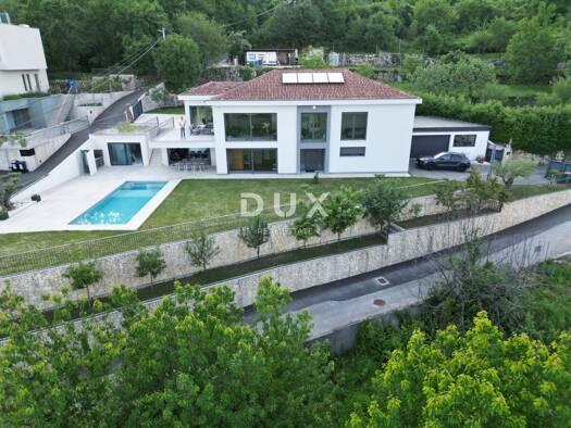Einfamilienhaus zum Kauf 1.500.000 € 12 Zimmer 1.200 m² Grundstück Opatija 51410