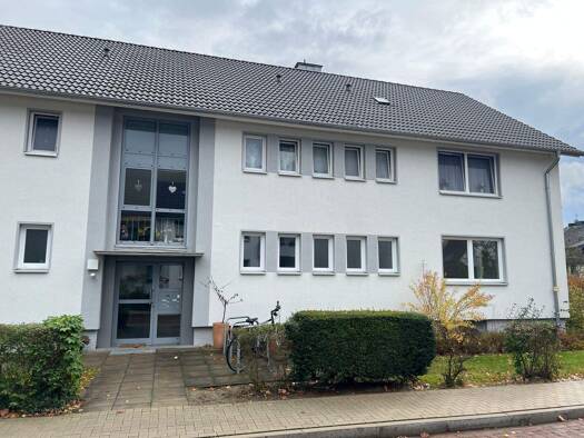Wohnung zur Miete 599 € 5 Zimmer 98,2 m² 2 Geschosse frei ab sofort Parkweg 21 Achim 28832