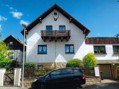 Haus zum Kauf 98.000 € 5 Zimmer 100 m² 631 m² Grundstück Hildburghausen Hildburghausen 98646
