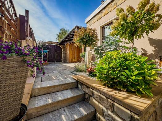 Einfamilienhaus zum Kauf 325.000 € 6 Zimmer 171,4 m² 190 m² Grundstück Innenstadt Riesa 01589