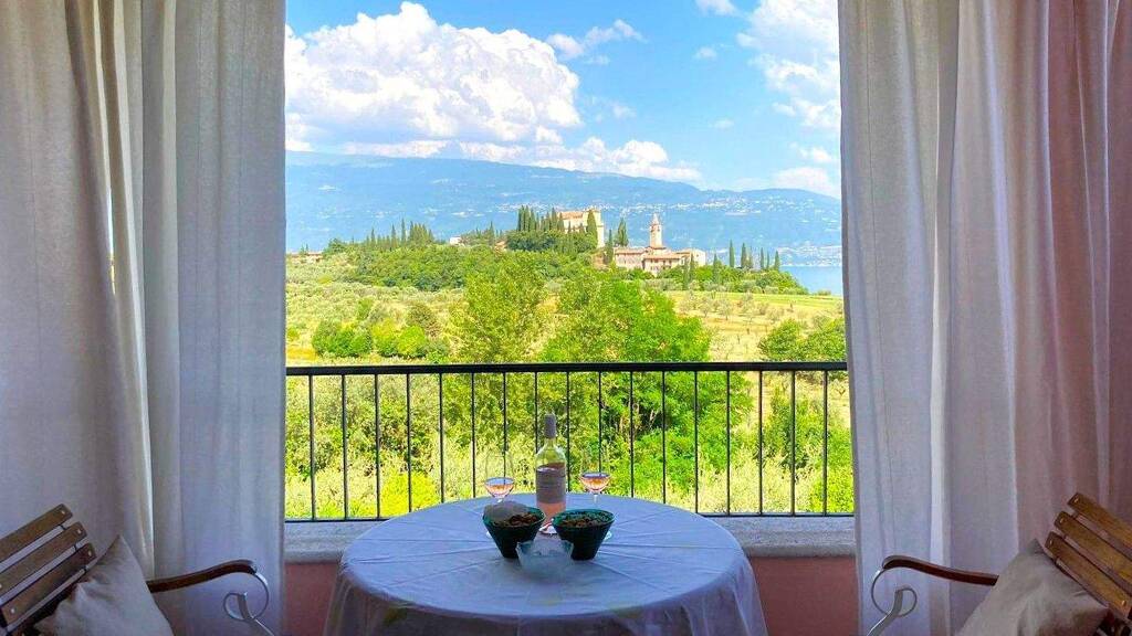 Wohnung zum Kauf 299.000 € 3 Zimmer 60 m² frei ab sofort Toscolano-Maderno 25088