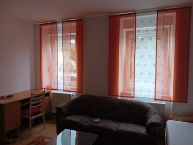 Wohnung zur Miete 320 € 1 Zimmer 23 m² EG Innenstadt Hof 95028
