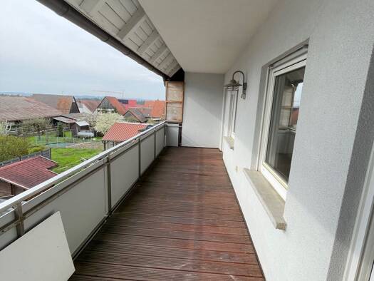 Wohnung zur Miete 940 € 2,5 Zimmer 80 m² Geschoss 1/3 frei ab sofort Röckenhof Kalchreuth 90562