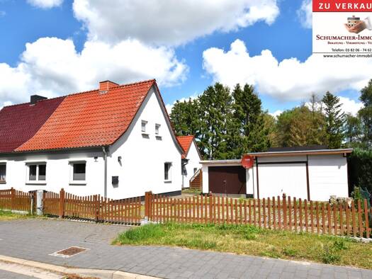 Doppelhaushälfte zum Kauf 195.000 € 4 Zimmer 105 m² 1.254 m² Grundstück Garz Garz / Rügen 18574