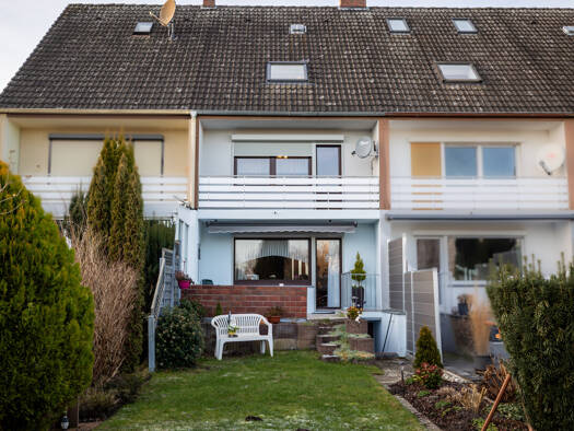 Reihenmittelhaus zum Kauf 266.000 € 5 Zimmer 112 m² 201 m² Grundstück Hasport/Annenheide Delmenhorst 27755