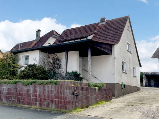 Einfamilienhaus zum Kauf 177.000 € 5 Zimmer 120 m² 459 m² Grundstück Sassanfahrt Hirschaid / Sassanfahrt 96114
