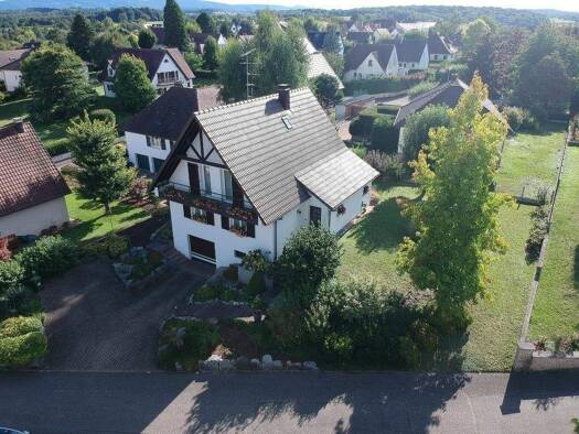 Haus zum Kauf provisionsfrei 630.000 € 4 Zimmer 130 m² 720 m² Grundstück Hégenheim 68220