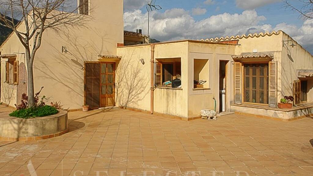 Haus zum Kauf 1.100.000 € 2 Zimmer 88 m² 40.000 m² Grundstück Selva