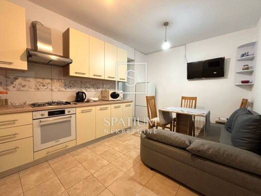 Wohnung zur Miete 600 € 2 Zimmer 40 m² 1. Geschoss Banderovo, Rijeka Potok