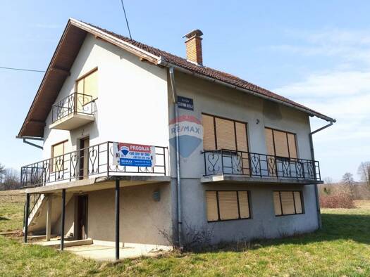 Einfamilienhaus zum Kauf 119.000 € 7 Zimmer 135 m² 31.327 m² Grundstück Kutina 44320