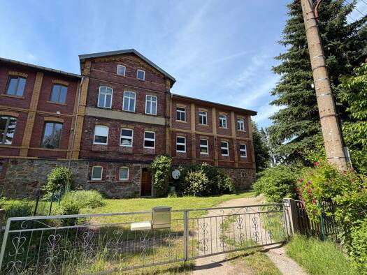 Doppelhaushälfte zum Kauf 295.000 € 4 Zimmer 196,5 m² 2.295 m² Grundstück Penig Penig 09322