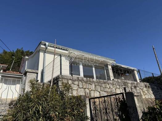 Haus zum Kauf 675.000 € 3 Zimmer 130 m² Opatija - Centar, Opatija Opatija