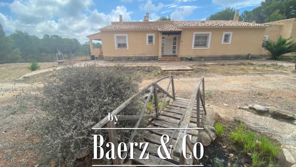 Haus zum Kauf 1.800.000 € 397 m² 54.512 m² Grundstück altea